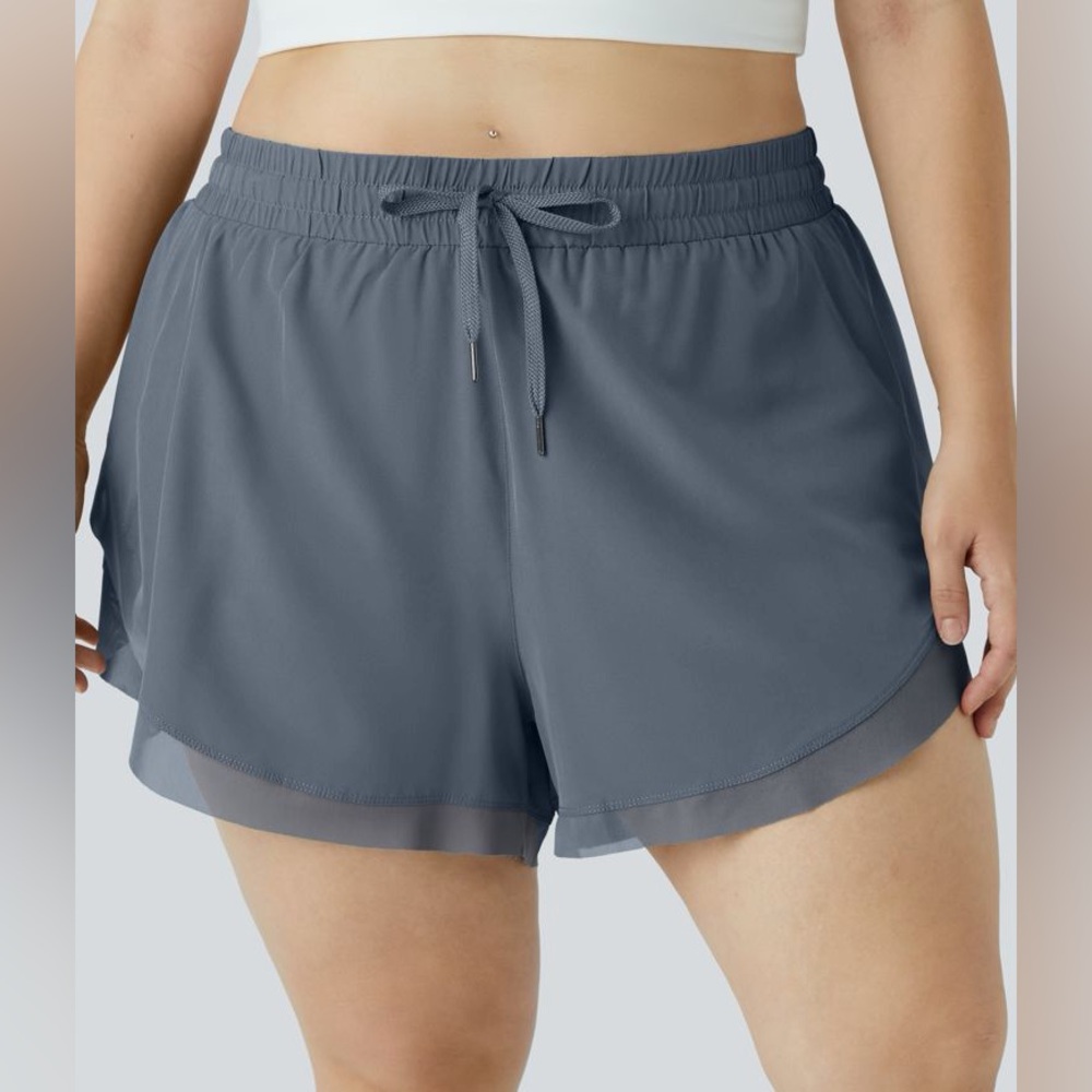 Halara Drawstring Contrast Mesh 2-in-1 Shorts 4" in Ombre Blue: M
